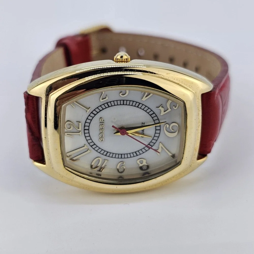 Gossip Women's Watch 31MM White Dial Red Leather Band‎ Straps New Battery